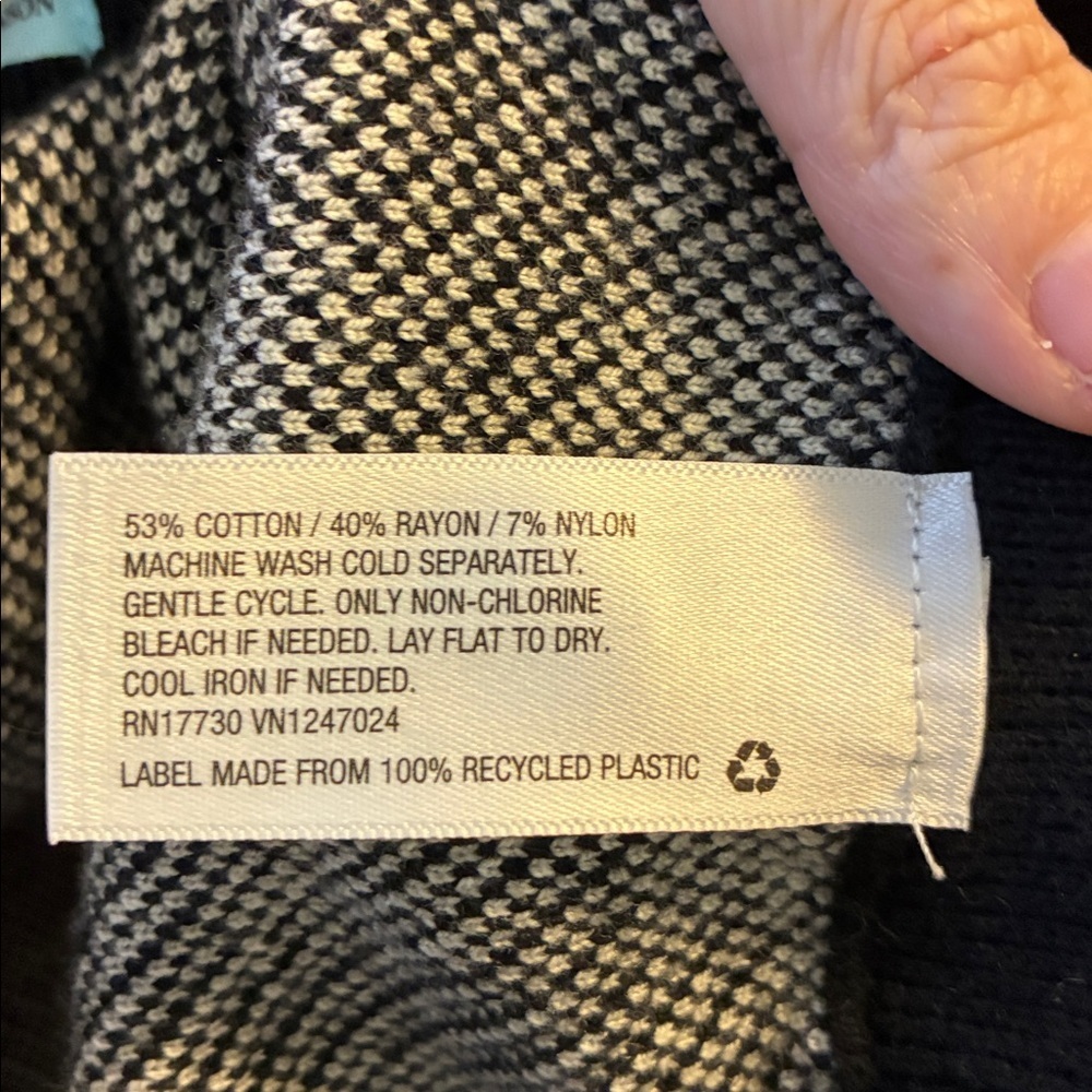 FUTURE COLLECTIVE GINGHAM KNIT SHORTS BY GABRIELLA KAREFA-JOHNSON SIZE 3x - Picture 4 of 4